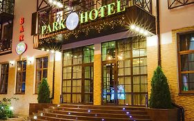 Park Hotel Jarkov Exterior photo