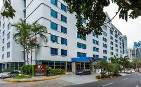 Doubletree By Hilton Ciudad de Panamá Exterior photo