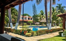 Casa Romantica De Playa Ixtapa  Exterior photo