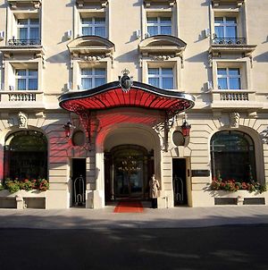 Hotel Le Royal Monceau Raffles París Exterior photo