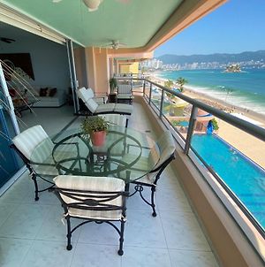 Comfortable Beachfront Apartment In Acapulco Exterior photo