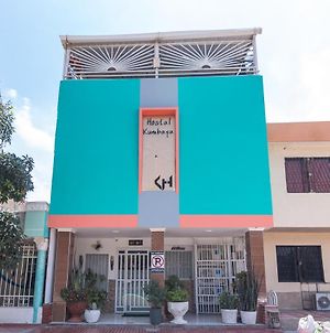 Hostal Kumbaya Santa Marta  Exterior photo