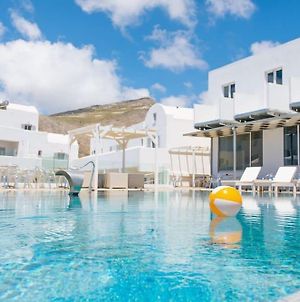 Odysseas Hotel Playa de Perivolos Exterior photo