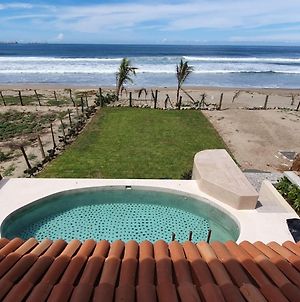 New Beachfront Villa In Playa Blanca Zihuatanejo Exterior photo