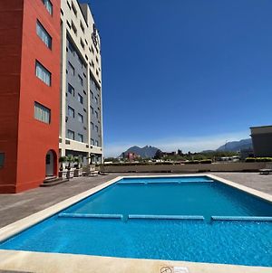 Chn Hotel Monterrey Norte, Trademark Collection By Wyndham Exterior photo