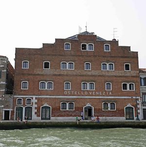 Generator Venecia Exterior photo