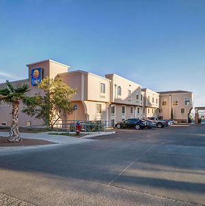 Comfort Inn & Suites I-10 Airport El Paso Exterior photo