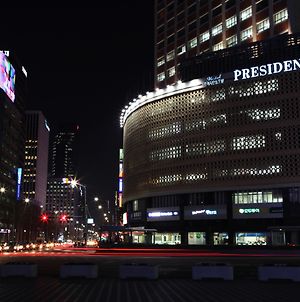 Hotel President Seúl Exterior photo