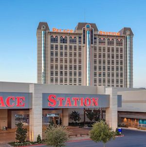 Palace Station Hotel & Casino Las Vegas Exterior photo
