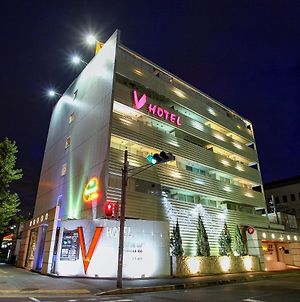 V Hotel (Adults Only) Kōbe Exterior photo