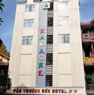 Tan Truong Son Hotel Dong Hoi Exterior photo