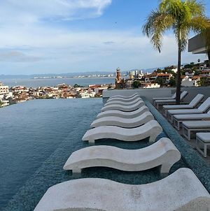 Romantic Home With Stunning Rooftop Pool And Jacuzzi In Pv By Alterhome Puerto Vallarta Exterior photo