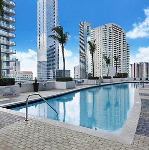 Private Unit Miami With Amenities And Parking Apartamento Exterior photo