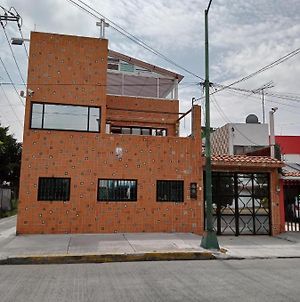 Comoda Recamara Con Acceso A Bano Completo México DF Exterior photo