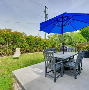 Pet-Friendly Home With Yard About 6 Miles To The Beach! Sarasota Exterior photo