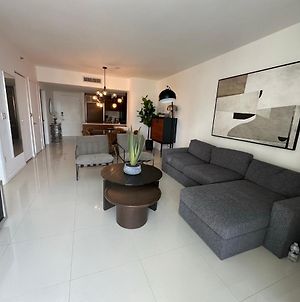 Icon Brickel Deluxe And Exclusives Apartment Miami Exterior photo