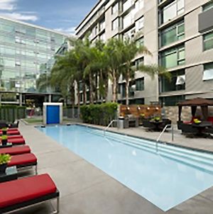 Tripbz Mello Suites Los Ángeles Exterior photo