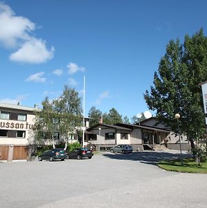Hotelli Jussan Tupa Enontekiö Exterior photo