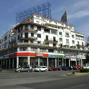 Hotel Oviedo Acapulco Exterior photo