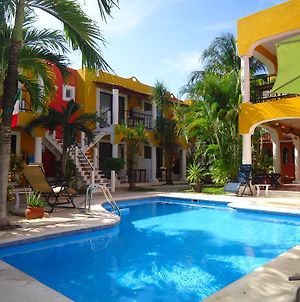 El Acuario Hotel Playa del Carmen Exterior photo