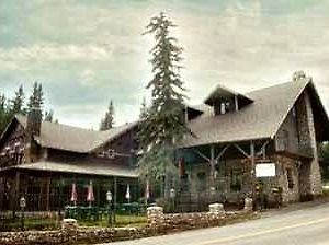The Historic Brook Forest Inn Evergreen Exterior photo