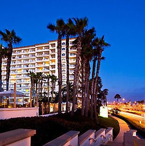 The Waterfront Beach Resort, A Hilton Hotel Huntington Beach Exterior photo