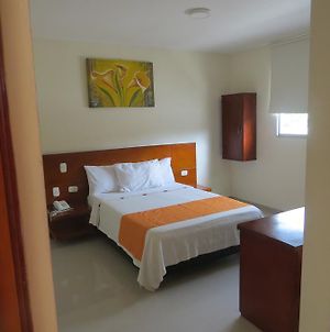 Hotel Rivera Del Mar Barranquilla  Exterior photo