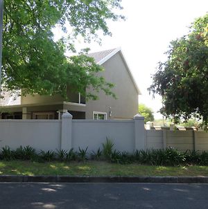 Milas Place Somerset West Exterior photo
