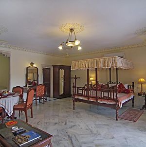 Amar Mahal Hotel Orchha Exterior photo