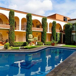Hotel&Suites Villa del Sol Morelia Exterior photo