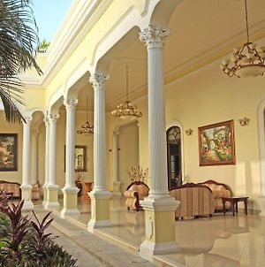 Gran Real Yucatan Hotel Mérida Exterior photo