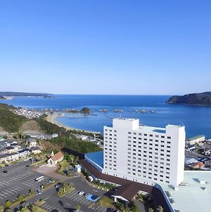 Hotel & Resorts Wakayama-Kushimoto Exterior photo
