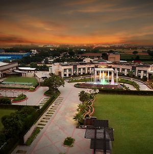 City Park Resort Nueva Delhi Exterior photo